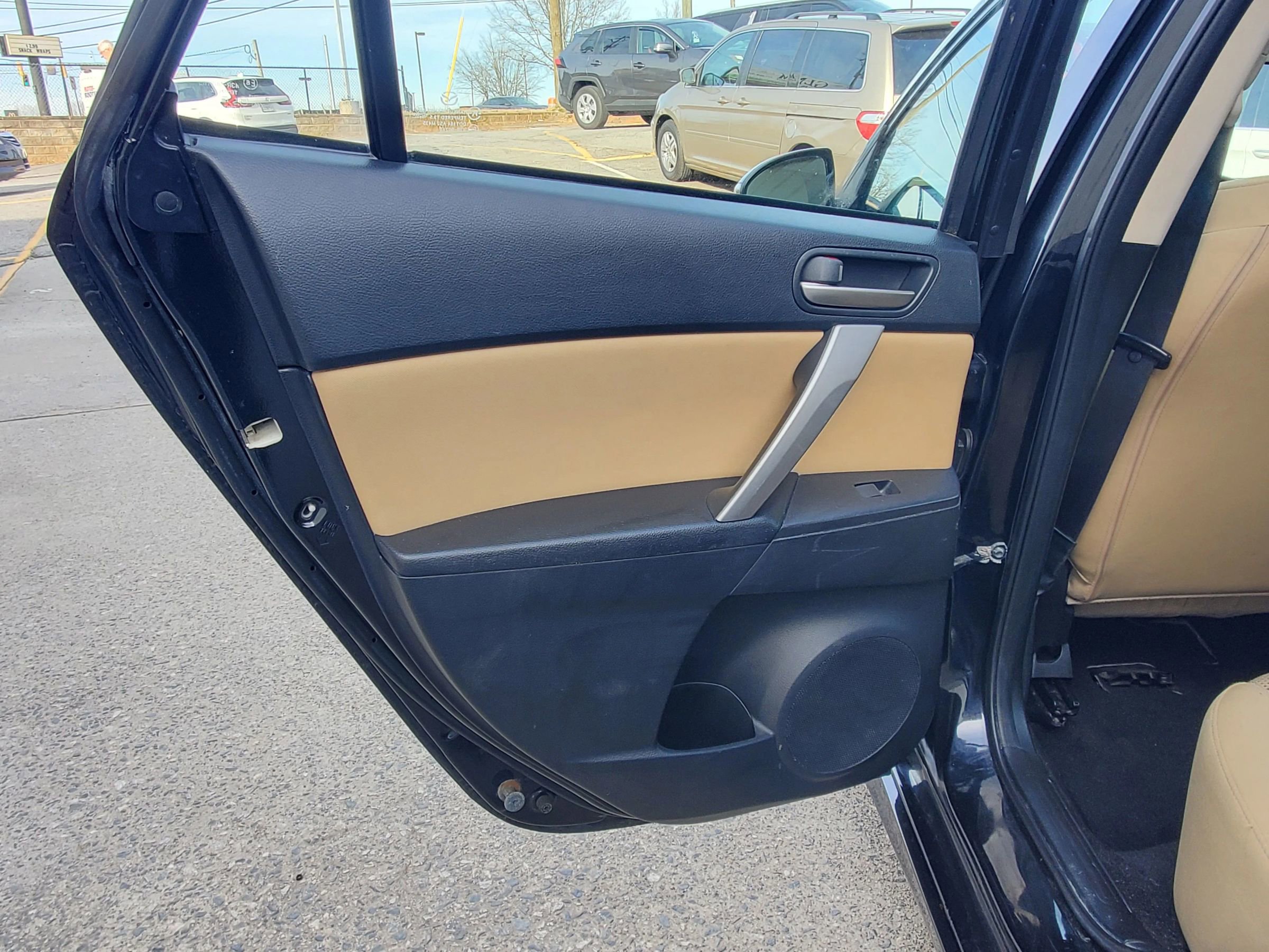 Used 2012 MAZDA MAZDA3 s Touring image 16