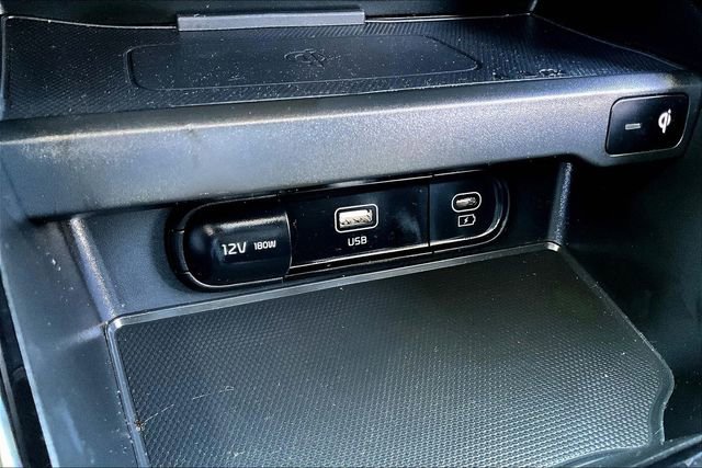 Used 2024 Kia Soul EX image 15