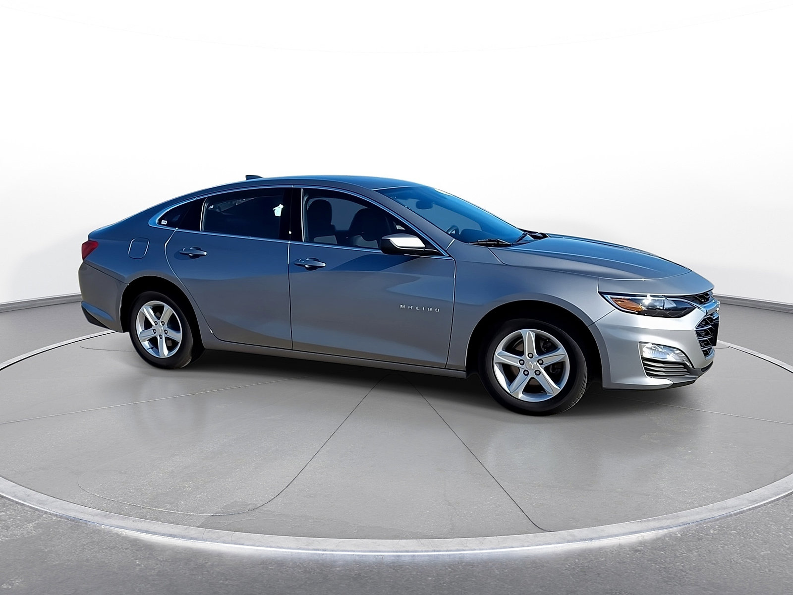Used 2023 Chevrolet Malibu LT FWD image 9
