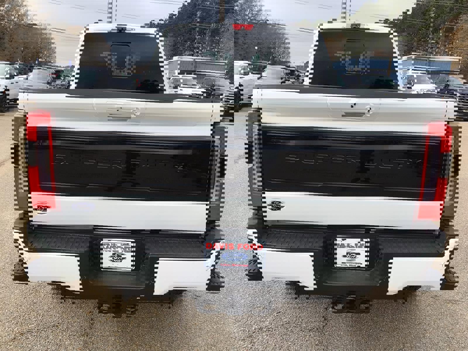 New 2026 Ford F250 Platinum w/ FX4 Off-Road Package image 7