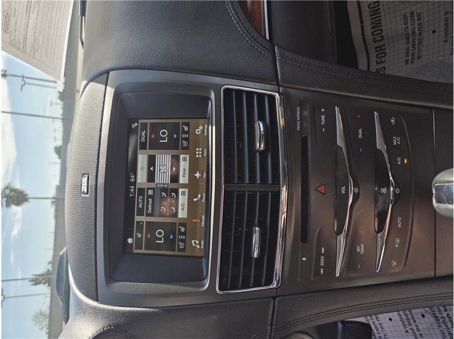 Used 2018 Lincoln MKT AWD w/ Technology Package image 16