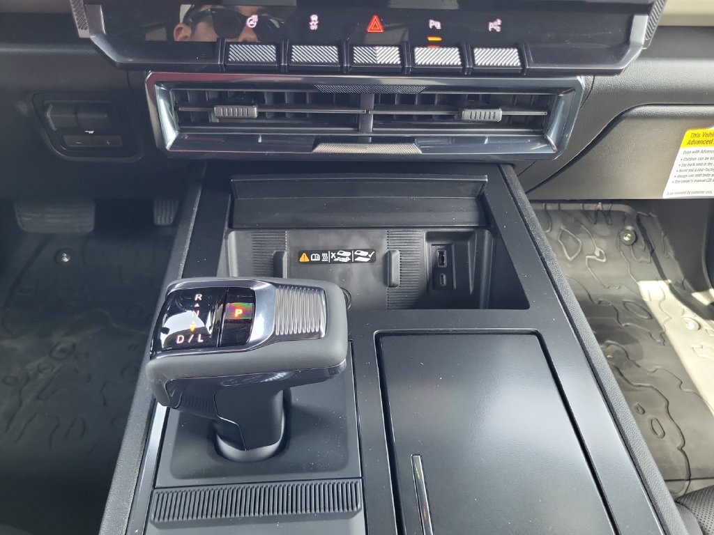 New 2026 GMC Hummer EV 4x4 Crew Cab image 18
