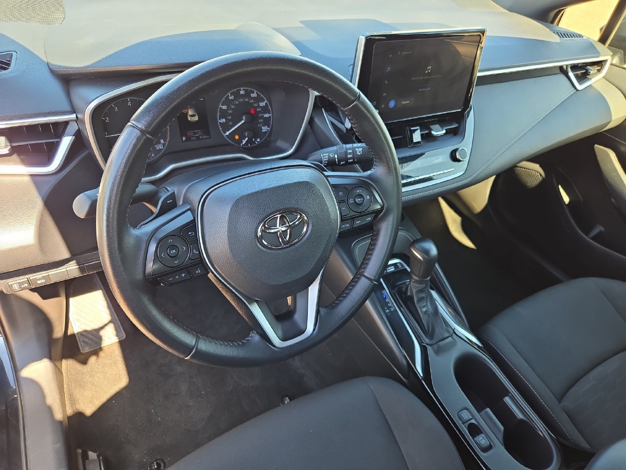 Used 2026 Toyota Corolla SE FWD image 16