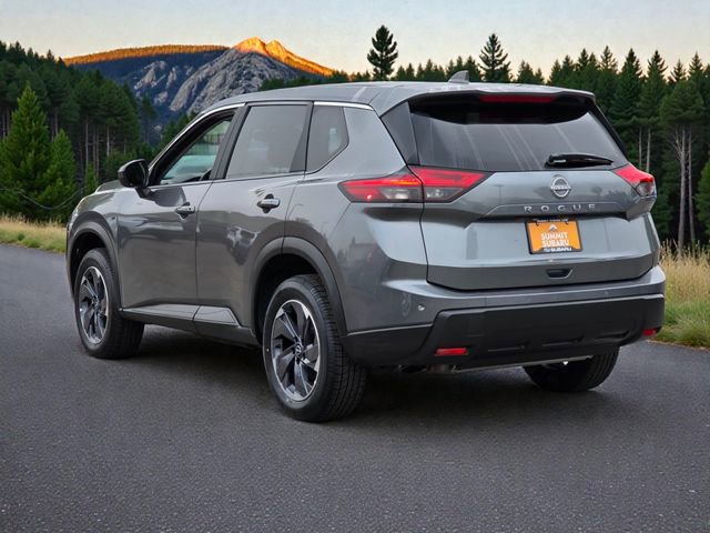 Used 2025 Nissan Rogue SV image 5