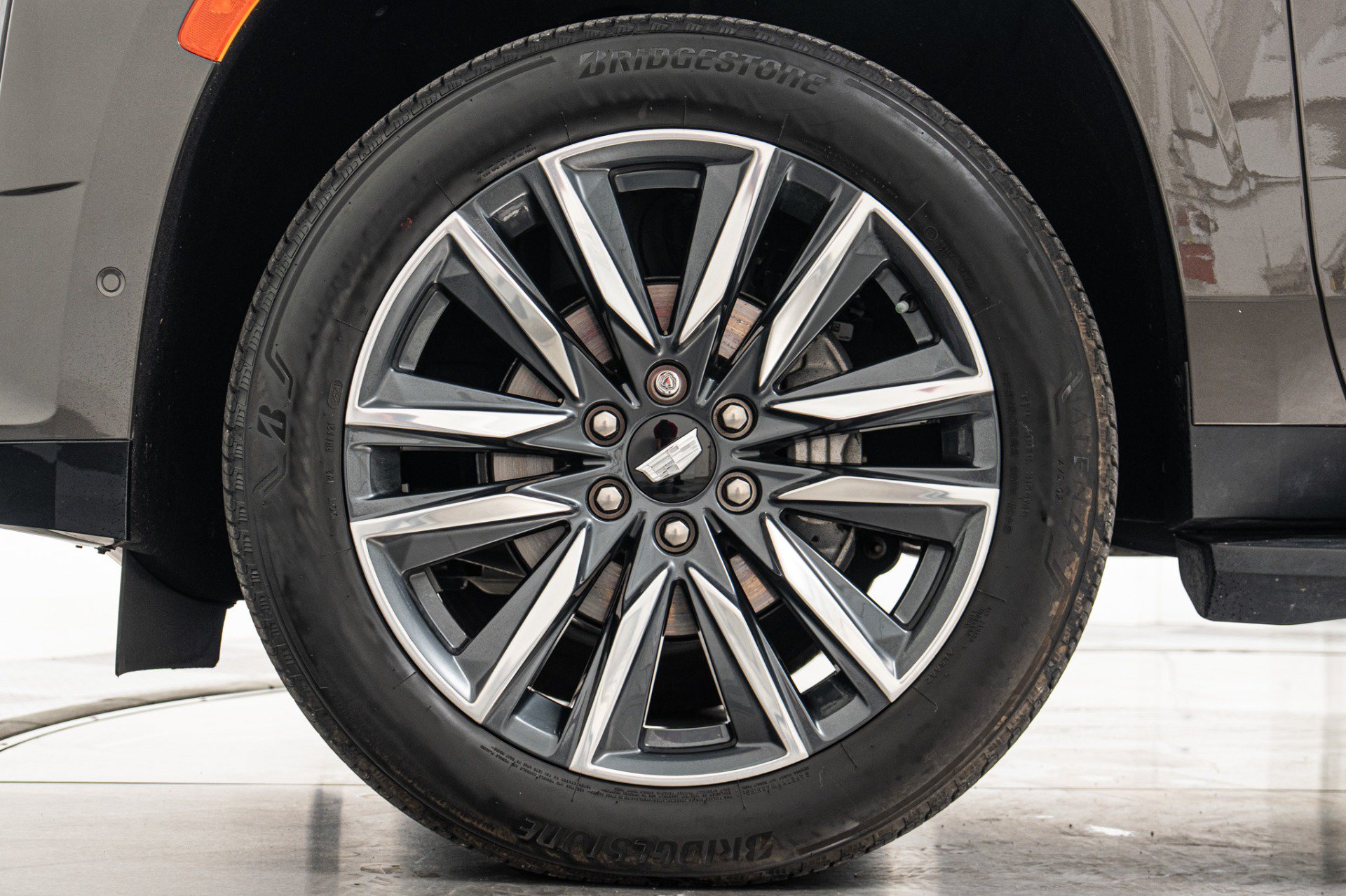Used 2021 Cadillac Escalade Sport Platinum w/ Heavy-Duty Trailer Package AWD/4WD image 10