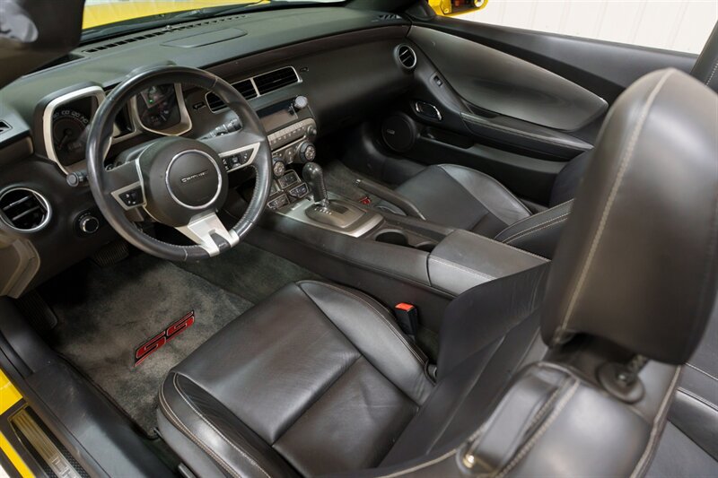 Used 2011 Chevrolet Camaro SS w/ RS Package RWD image 9