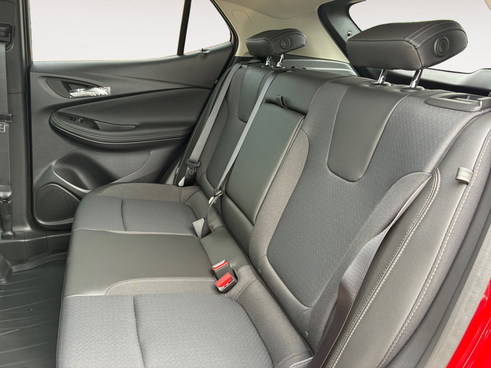 New 2026 Buick Encore GX Preferred FWD image 24