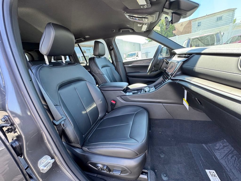 New 2026 Jeep Grand Cherokee Limited AWD/4WD image 19
