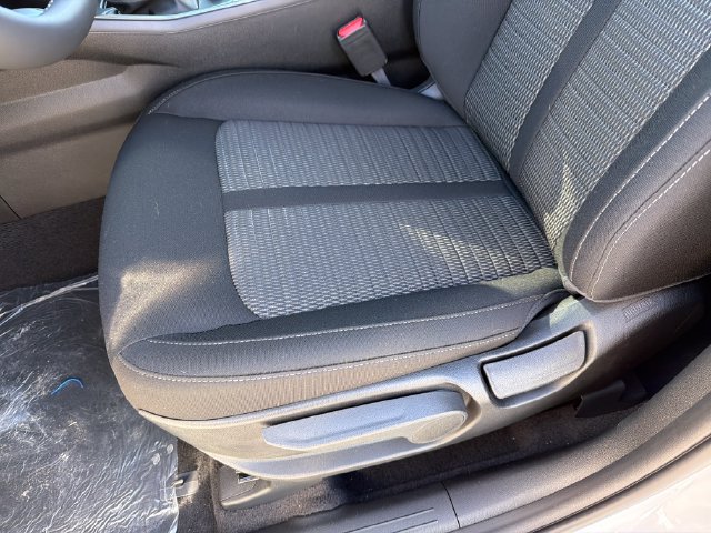New 2026 Kia Sorento LX FWD image 18