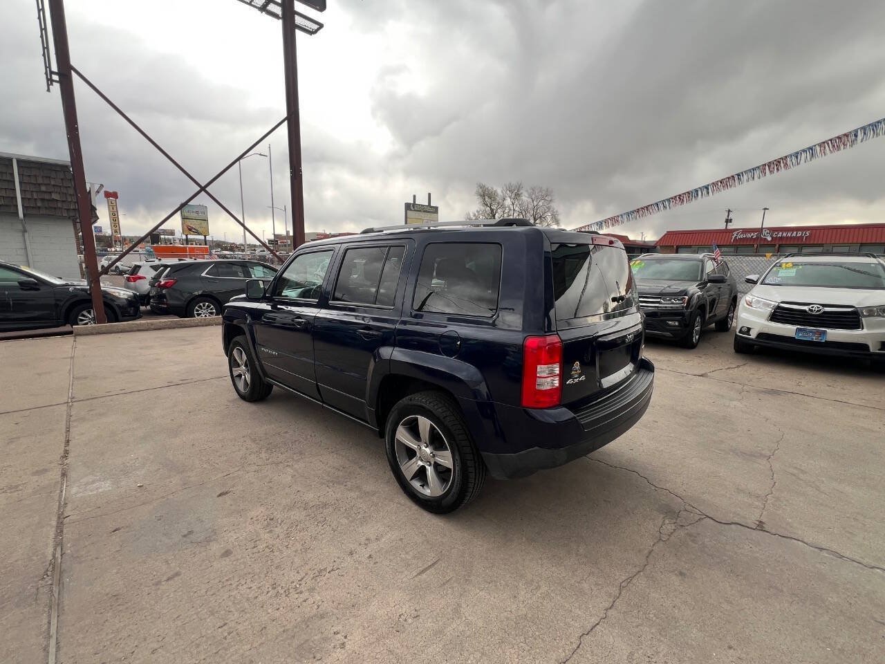 Used 2016 Jeep Patriot High Altitude AWD/4WD image 5