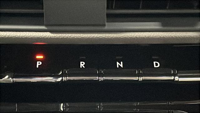 Used 2024 Lincoln Corsair AWD image 20