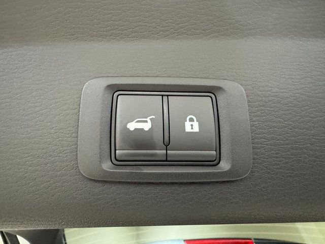New 2026 Mitsubishi Outlander SE FWD image 24