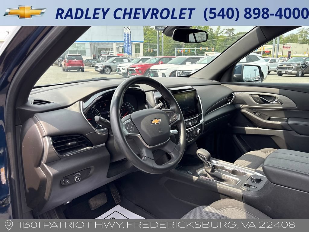 Certified 2023 Chevrolet Traverse LT FWD image 4
