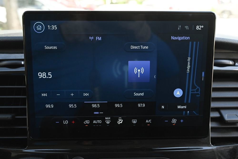 Used 2024 Ford Transit 350 XLT image 30