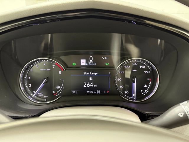 Used 2025 Cadillac XT5 Premium Luxury image 14