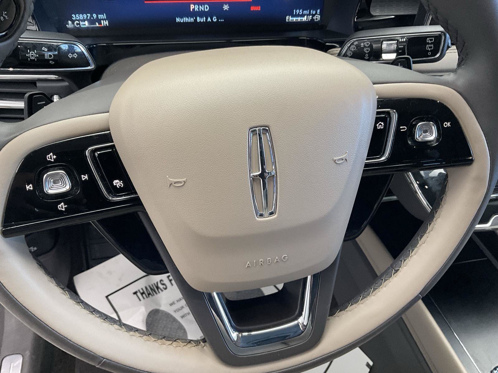 Used 2023 Lincoln Corsair AWD image 22