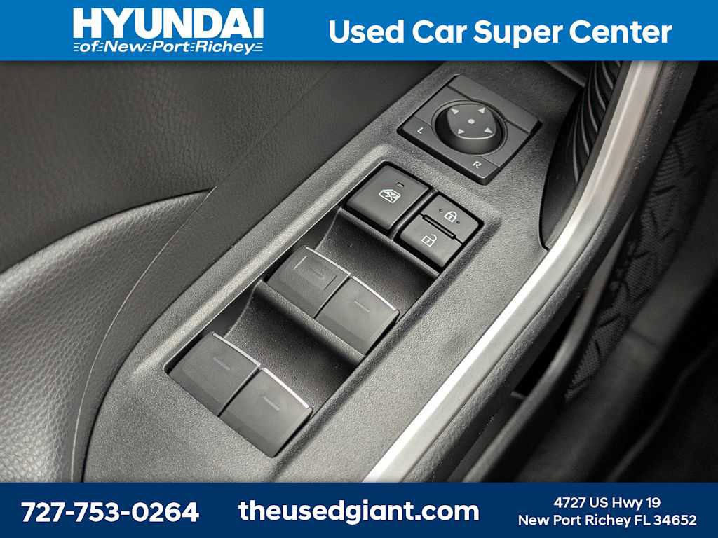 Used 2023 Toyota RAV4 XLE w/ Convenience Package image 34