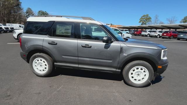 Used 2025 Ford Bronco Sport Heritage w/ Convenience Package AWD/4WD image 4