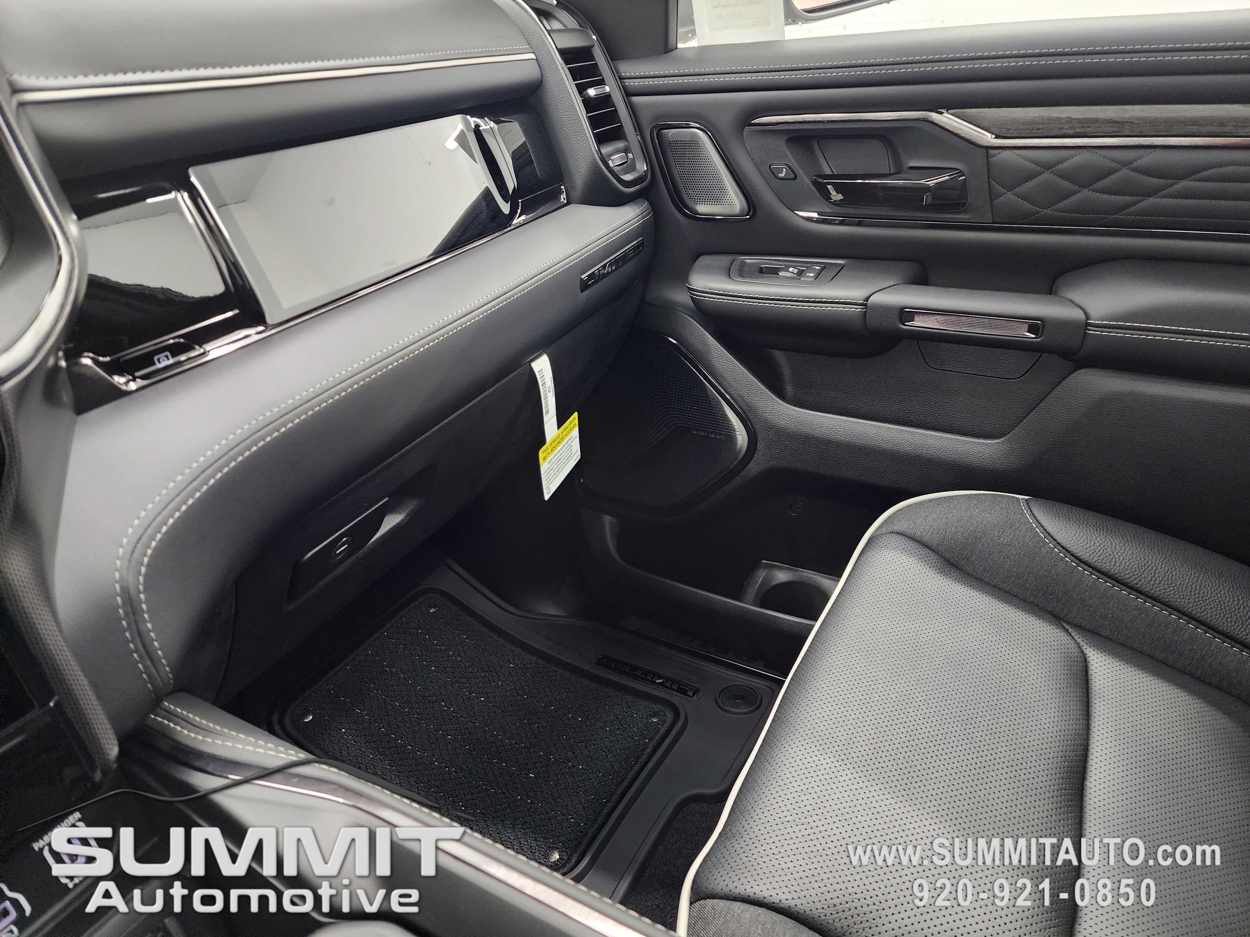 New 2026 RAM 1500 Limited image 14
