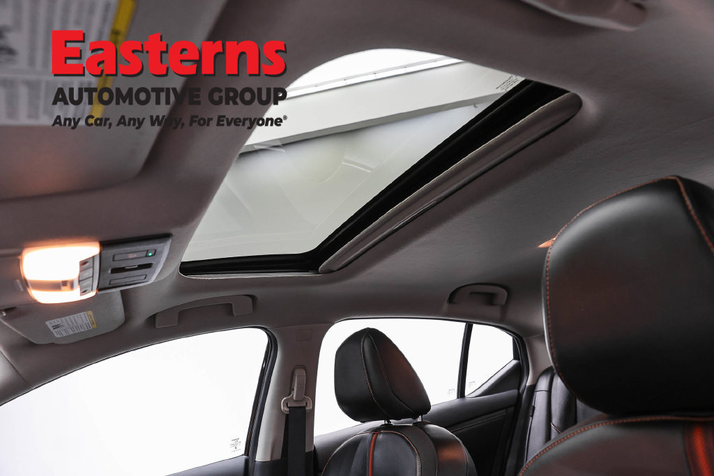 Used 2022 Nissan Sentra SR w/ SR Premium Package FWD image 37