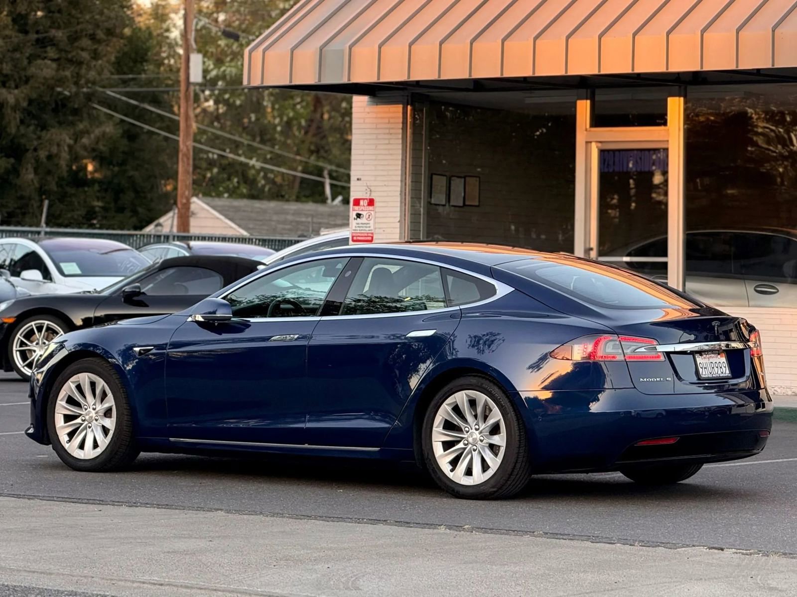 Used 2018 Tesla Model S 75D AWD/4WD image 7
