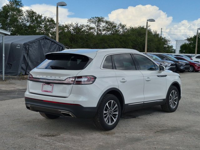 Used 2021 Lincoln Nautilus FWD w/ Equipment Group 101A image 5