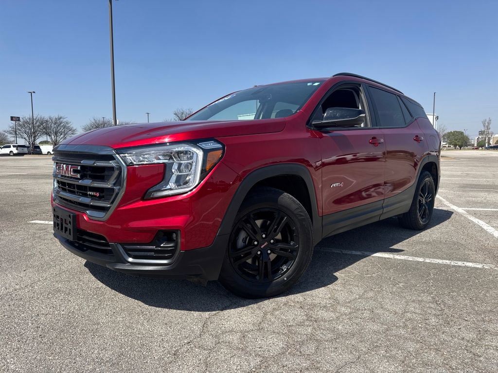 Used 2024 GMC Terrain AT4