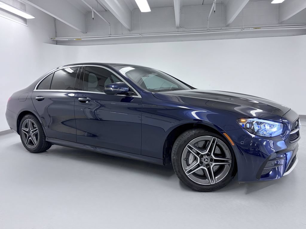 Used 2023 Mercedes-Benz E 350 4MATIC Sedan image 9
