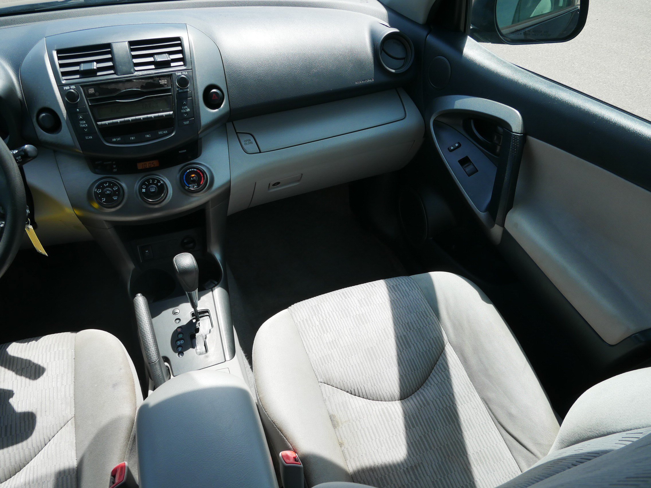 Used 2011 Toyota RAV4 2WD w/ Base L4 Extra Value Pkg image 11