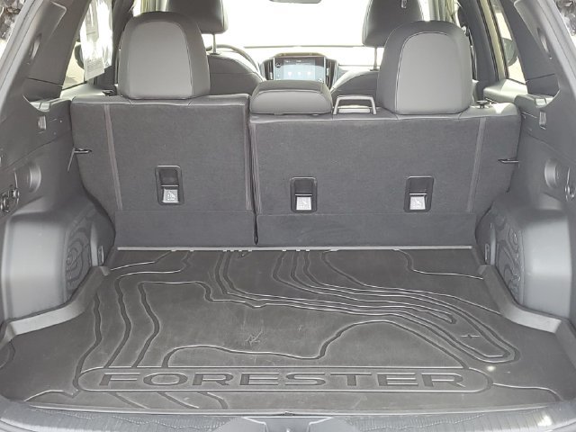 Used 2025 Subaru Forester Limited AWD/4WD image 29