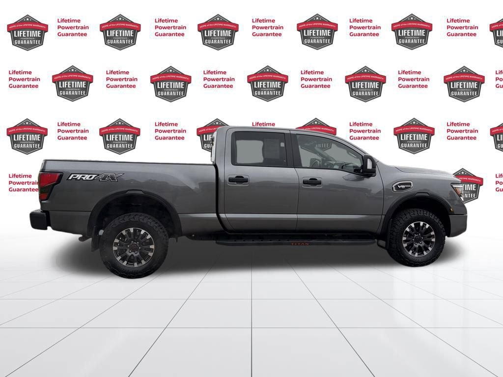 Used 2024 Nissan Titan PRO-4X image 8