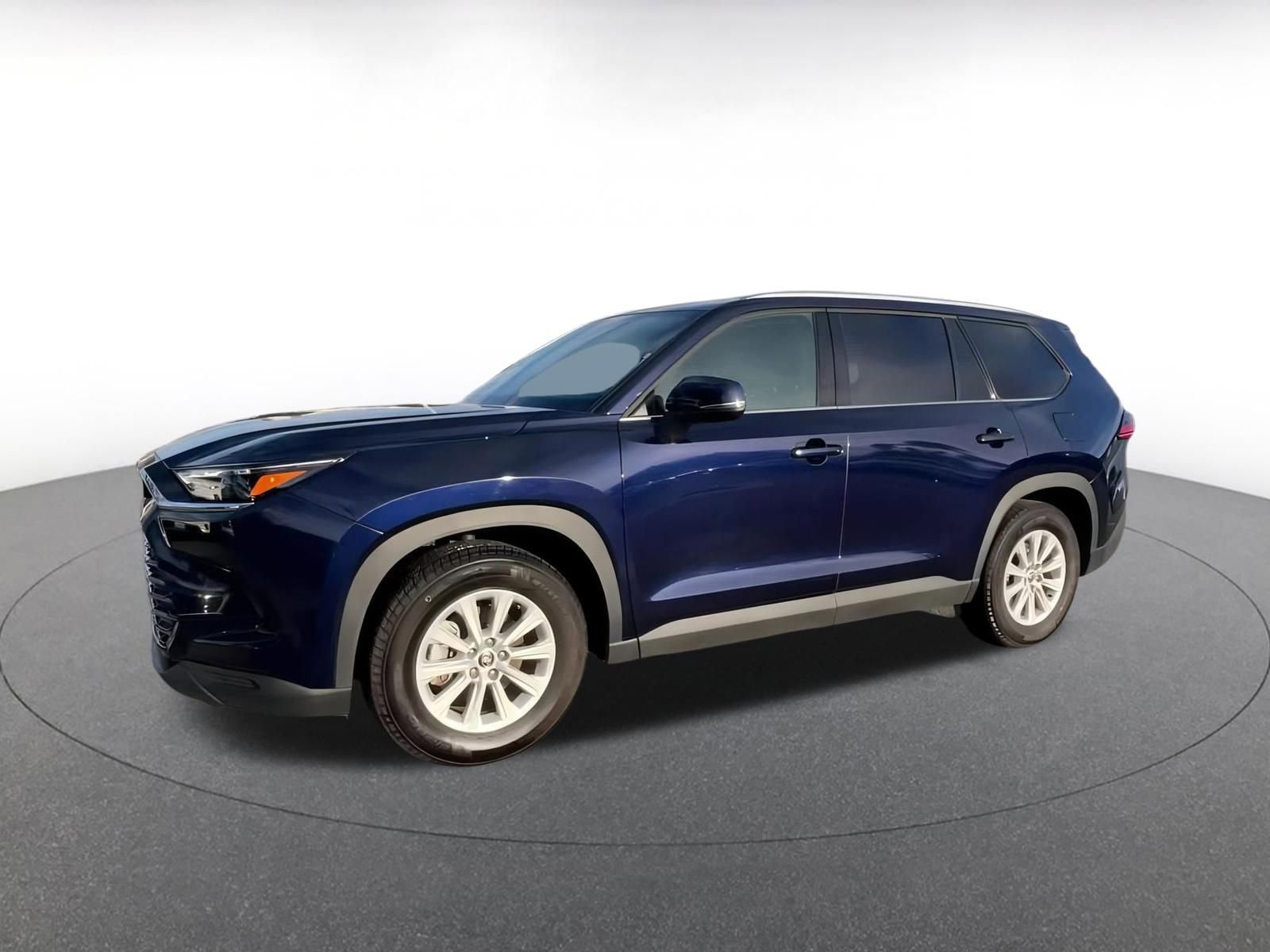 Used 2025 Toyota Grand Highlander FWD image 7