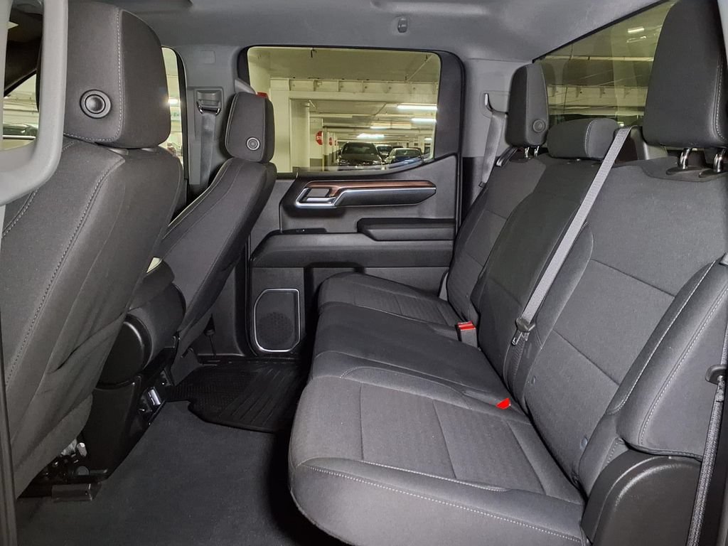 Certified 2023 Chevrolet Silverado 1500 RST AWD/4WD image 16