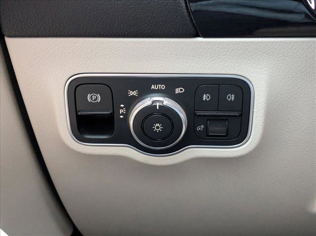 Certified 2025 Mercedes-Benz GLA 250 image 10