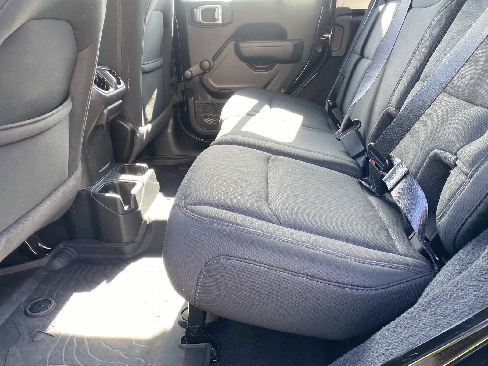 Certified 2022 Jeep Wrangler Unlimited Sport image 17