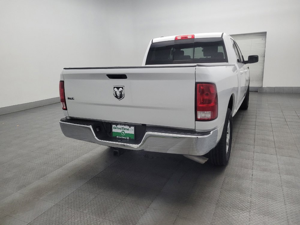 Used 2019 RAM 1500 Classic SLT RWD image 9