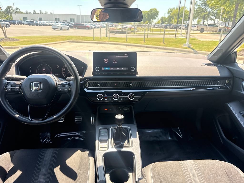 Used 2023 Honda Civic Sport image 16