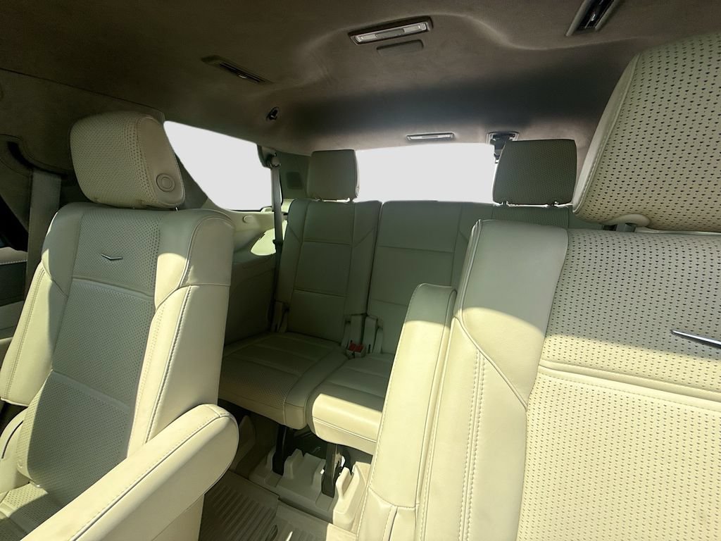 Used 2021 Cadillac Escalade Sport Platinum AWD/4WD image 31