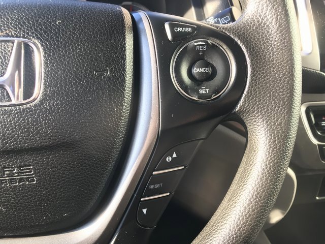 Used 2016 Honda Pilot EX image 11