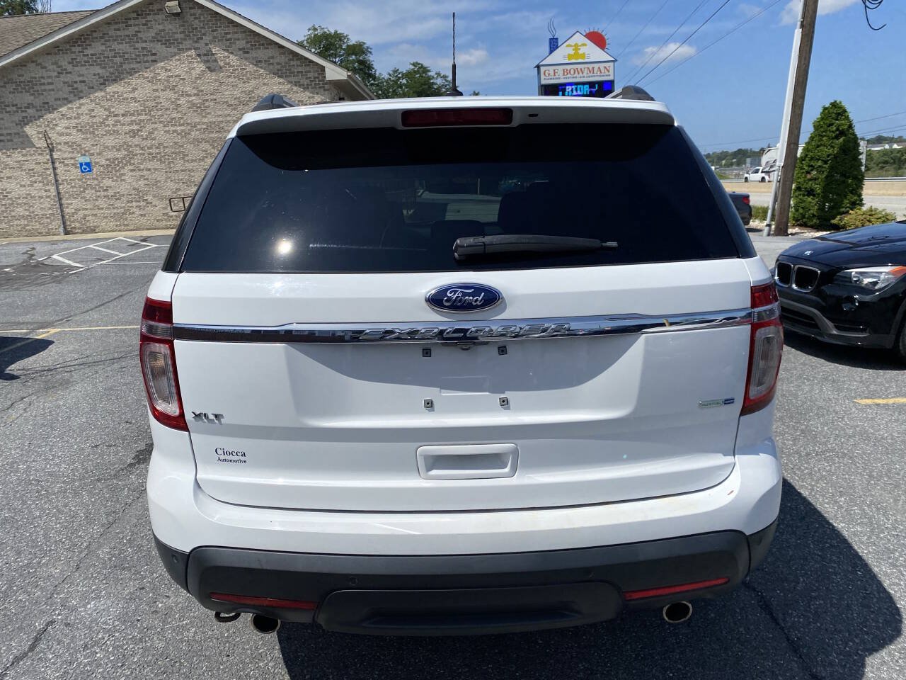 Used 2013 Ford Explorer XLT AWD/4WD image 6