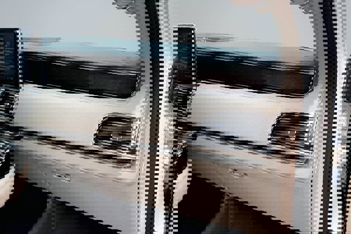 Used 2020 Lincoln Navigator Reserve image 17