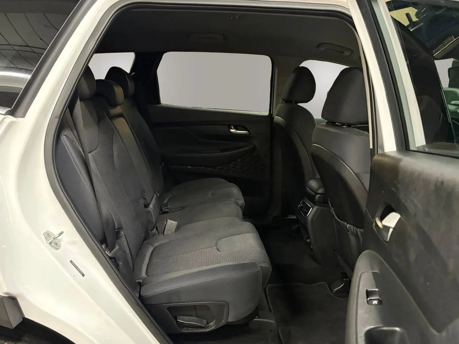 Used 2022 Hyundai Santa Fe SEL AWD/4WD image 20
