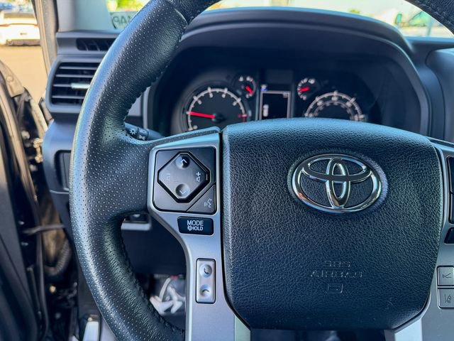Used 2022 Toyota 4Runner SR5 Premium AWD/4WD image 21