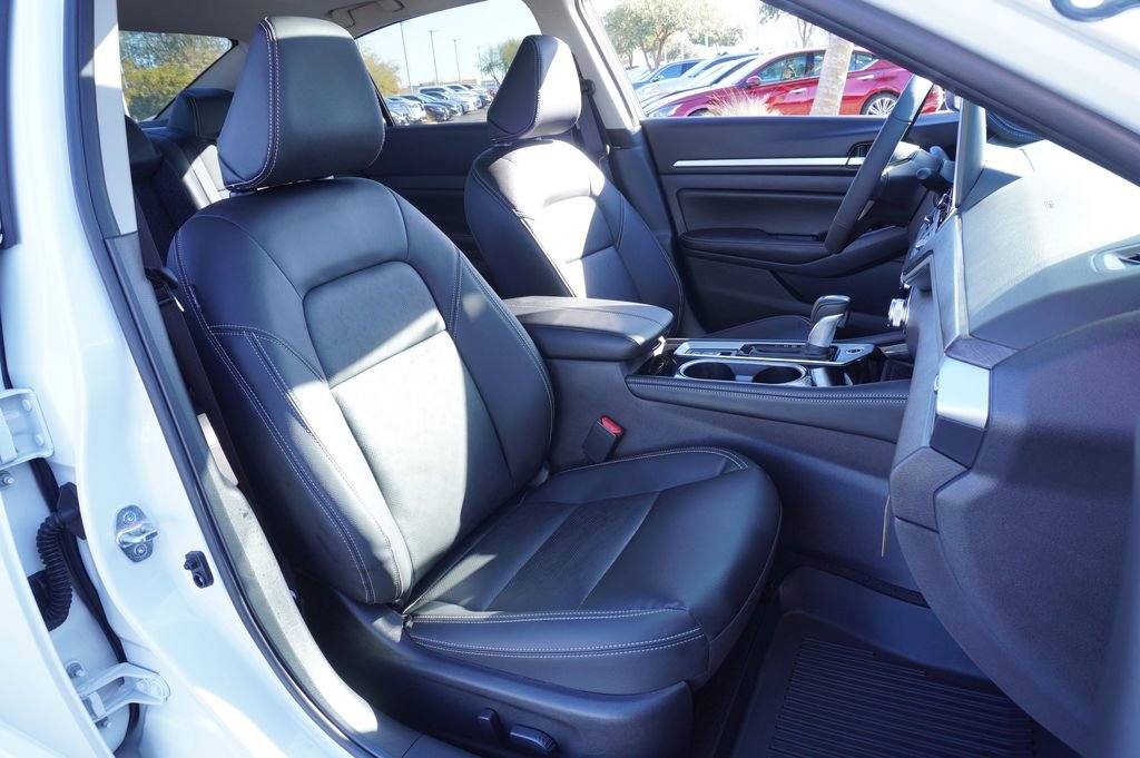 Certified 2025 Nissan Altima 2.5 SL image 12