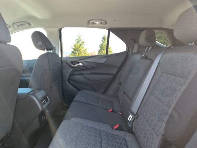 Used 2023 Chevrolet Equinox LT image 29