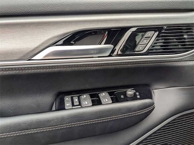 New 2025 Jeep Wagoneer L Series II w/ Convenience Group I image 11