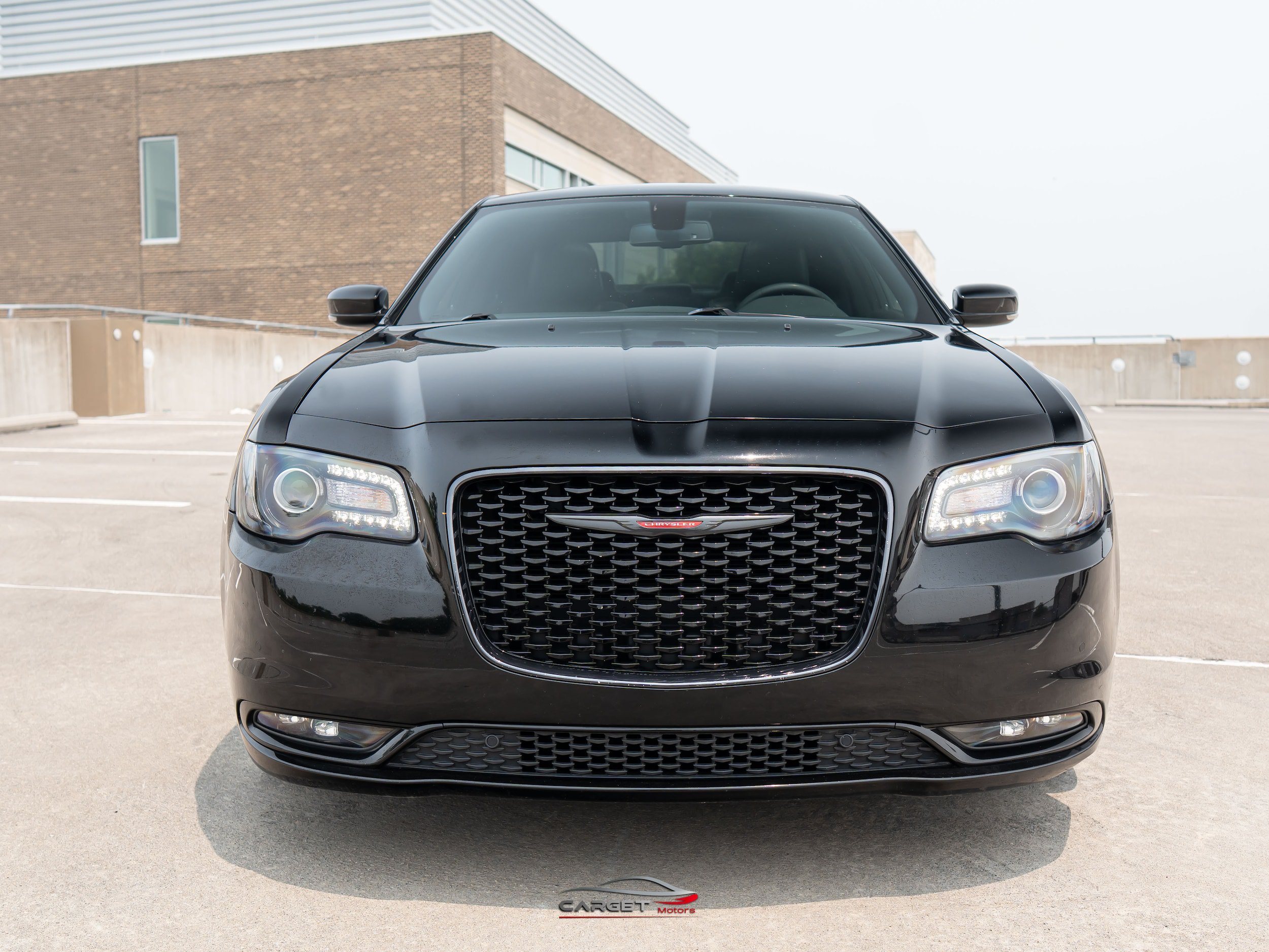 Used 2022 Chrysler 300 S RWD image 2