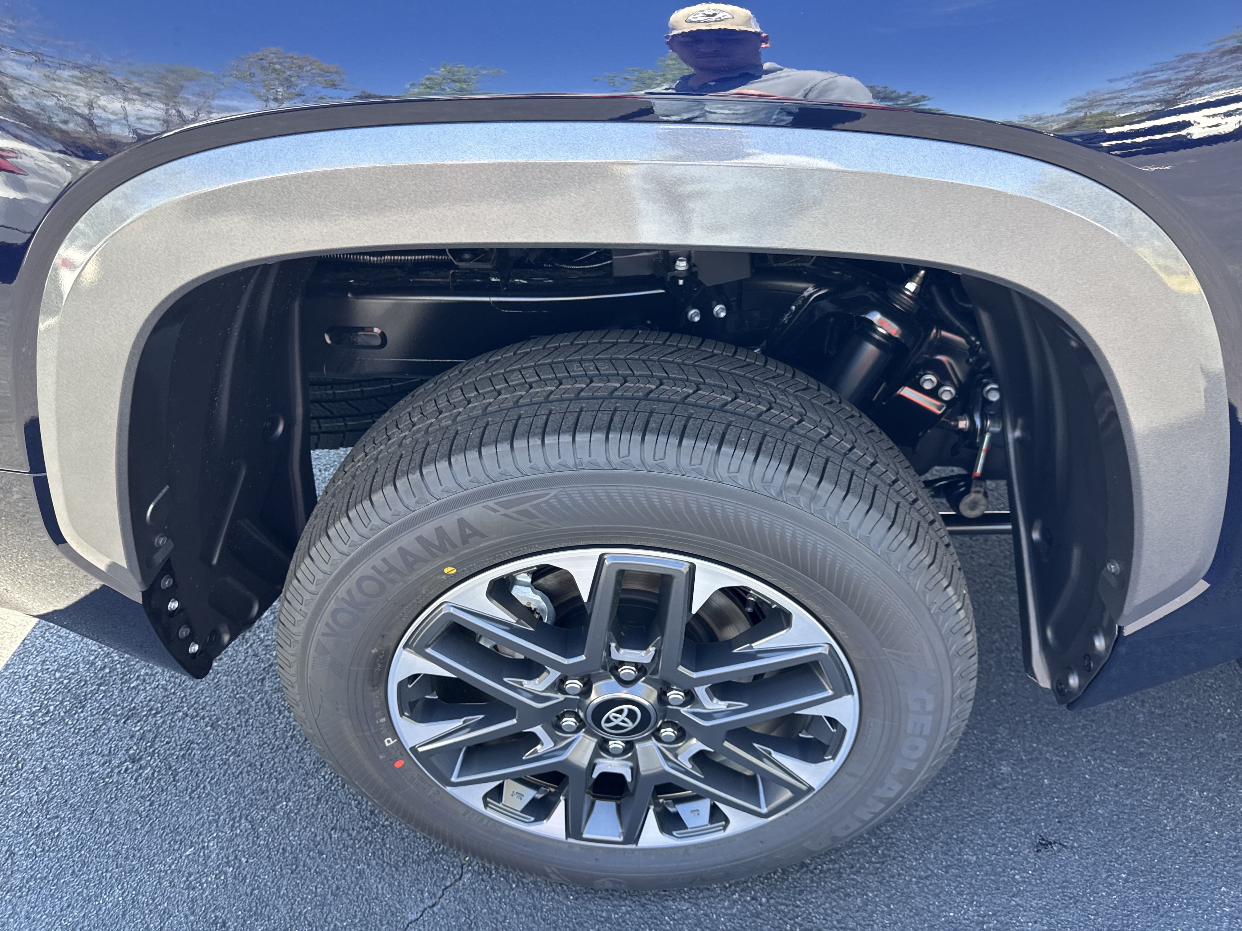 New 2025 Toyota Tundra Limited AWD/4WD image 11