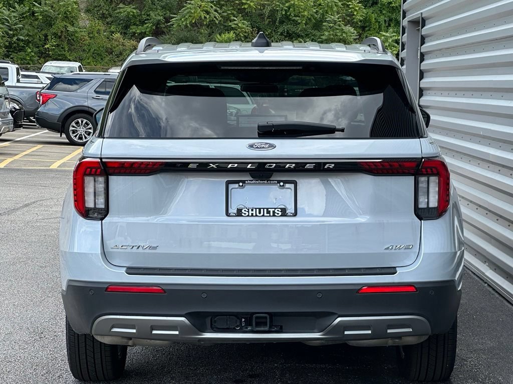New 2026 Ford Explorer Active w/ Active Comfort Package AWD/4WD image 5