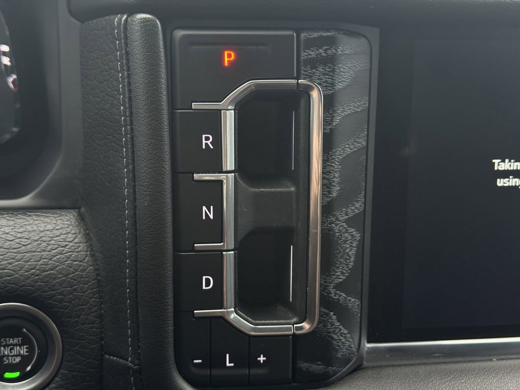 Used 2023 GMC Yukon Denali AWD/4WD image 19